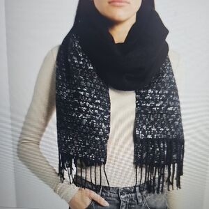 New Treasure & Bond Woven Fringed Scarf Jet Black 24" X 80"